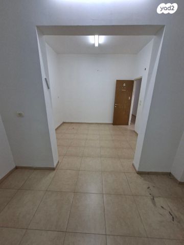 דירה, שאול 39, נווה שאנן, חיפה