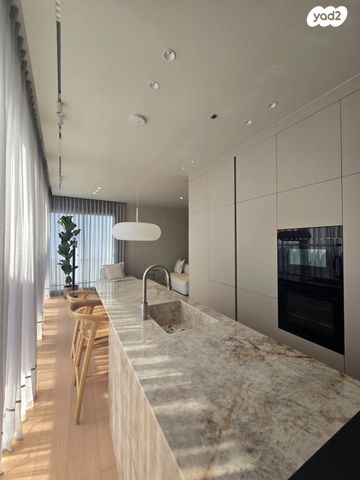 גג/ פנטהאוז, נס ציונה 3, לב תל אביב, לב העיר צפון, תל אביב יפו