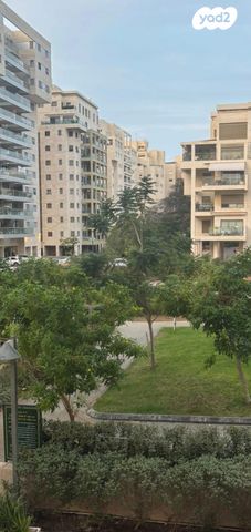 הגוש הגדול, רמת אביב החדשה, נופי ים