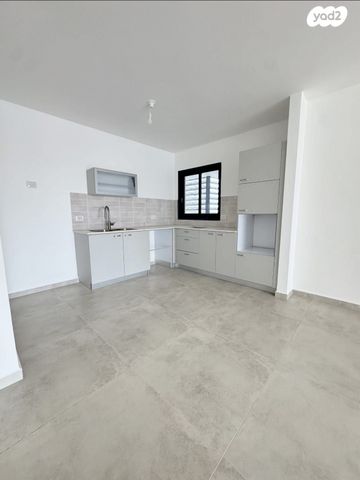 דירה, כרמי הנדיב, אחוזת רוטנר, קרית מלאכי