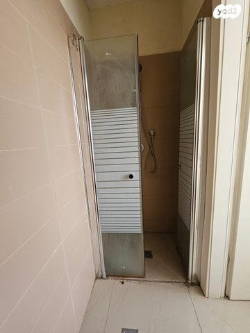 דירה, שדרות ההסתדרות 12, קרית ים ג', קרית ים