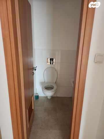 דירה, ניסים אלוני, צמרות איילון, פארק צמרת, תל אביב יפו