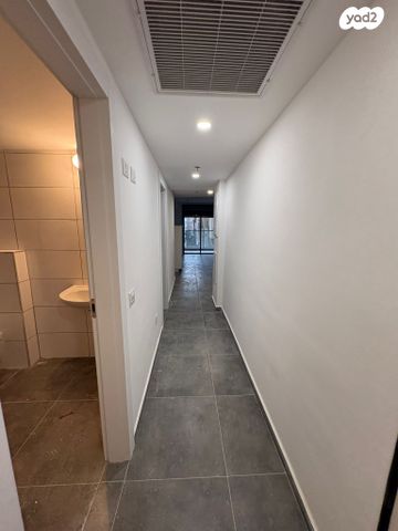 דירה, הנוטרים, חולון