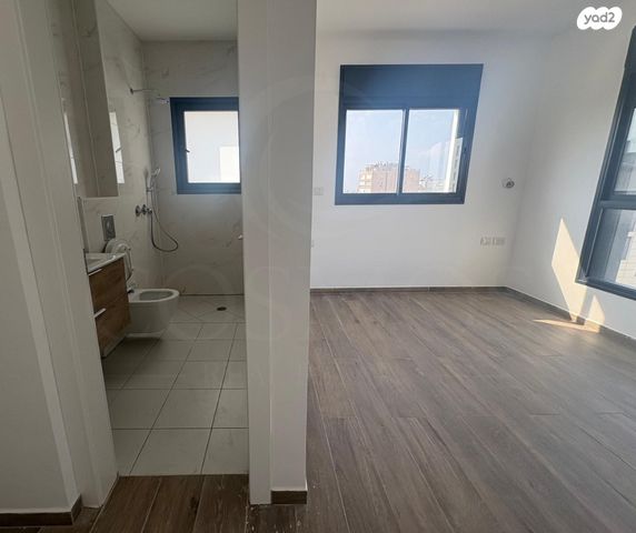 דירה, אוסישקין, מרכז העיר דרום, נתניה