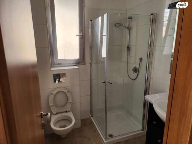 דירה, ניסים אלוני, צמרות איילון, פארק צמרת, תל אביב יפו