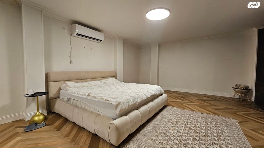 בית פרטי/ קוטג', שמחה הולצברג 1, גולן, רמת השרון