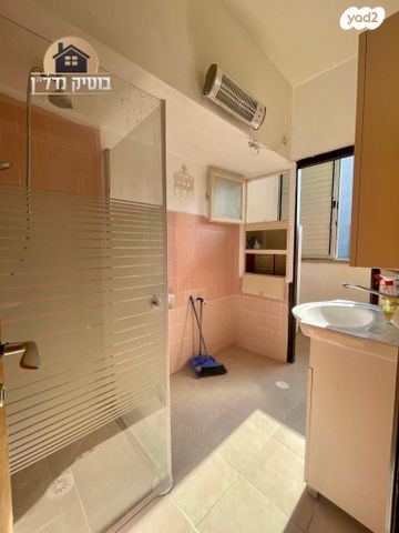 דירה, השר שפירא 14, דרום מערב ותיק, בת ים