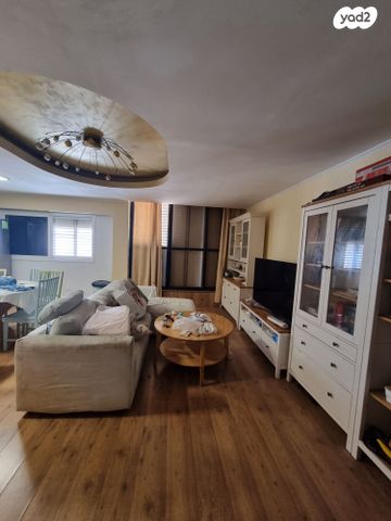 גג/ פנטהאוז, סוקולוב 70, מרכז, קרית עבודה, חולון