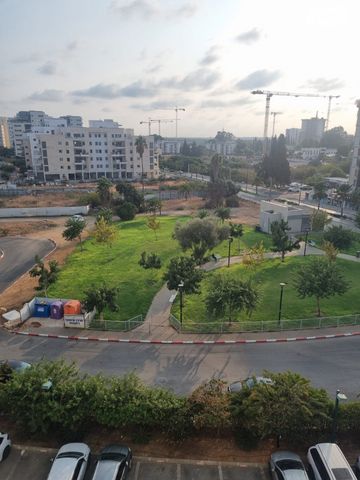 דירה, דרך שמשון צור 1, רחובות הצעירה, רחובות