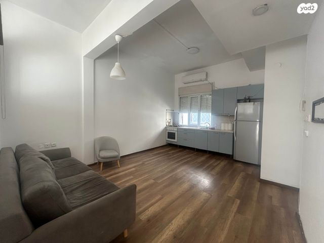 דרך מנחם בגין 