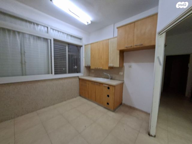 דירה, שאול 39, נווה שאנן, חיפה