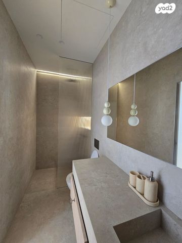 גג/ פנטהאוז, נס ציונה 3, לב תל אביב, לב העיר צפון, תל אביב יפו