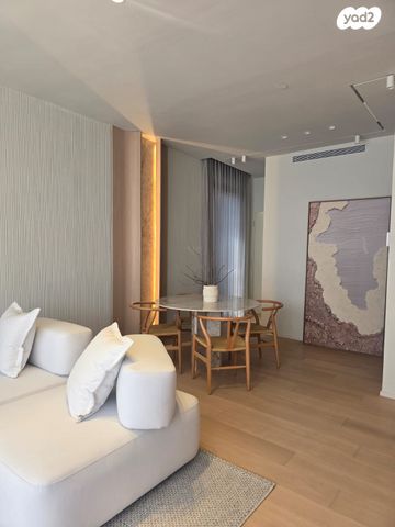 גג/ פנטהאוז, נס ציונה 3, לב תל אביב, לב העיר צפון, תל אביב יפו