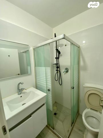 דירה, שלום שבזי 17, נווה פז, חיפה