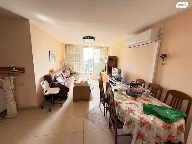 דירה, דרך ההגנה, נווה ברבור, כפר שלם מערב, תל אביב יפו