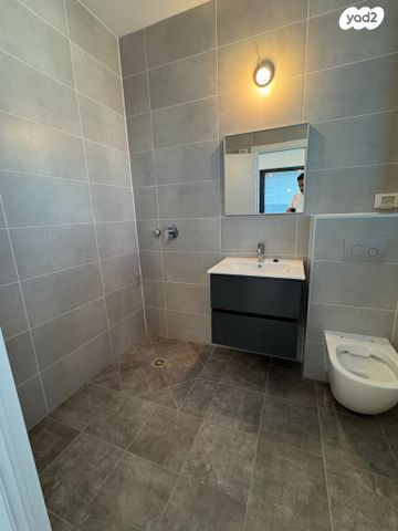 דירה, תוצרת הארץ 7, נחלת יצחק, תל אביב יפו