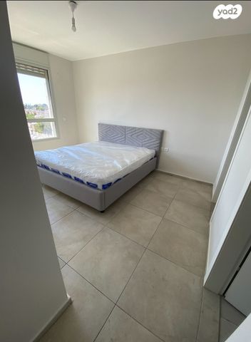 דירה, אח"י דקר, נווה שרת, תל אביב יפו