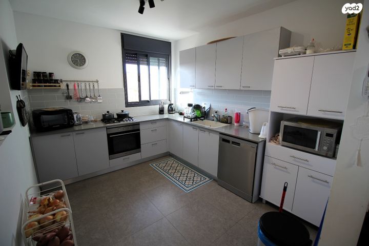 דירה, מודיעין מכבים רעות