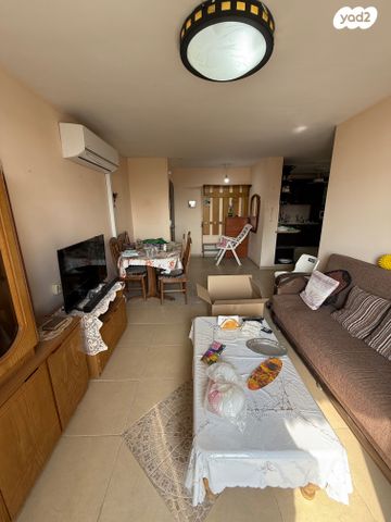 דירה, דרך ההגנה, נווה ברבור, כפר שלם מערב, תל אביב יפו