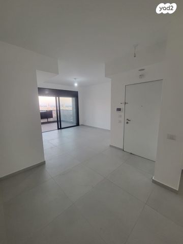 דירה, אמנון ליפקין שחק 6, נוף הטיילת, נתניה