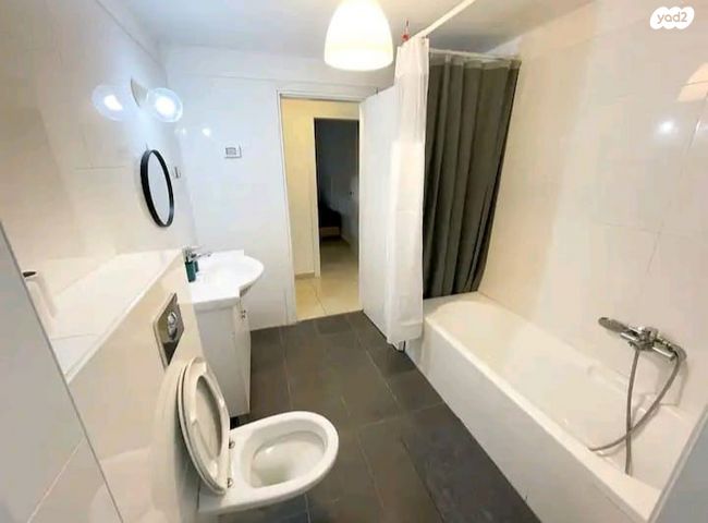 דירה, אבא אבן, קרית הלאום, ירושלים