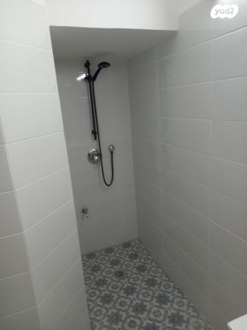 דירה, הרצל, מעלות תרשיחא