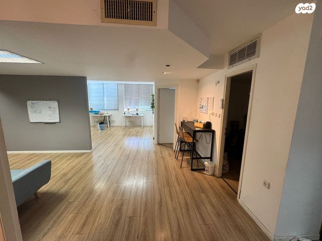 משרדים, יצחק שדה 34, תל אביב יפו