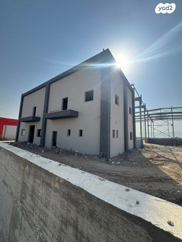 מבני תעשיה, אזור תעשיות צבאים