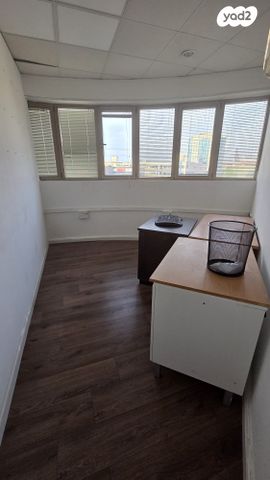 משרדים, רוז'נסקי, מב"ת מערב, אזור תעשייה חדש, ראשון לציון