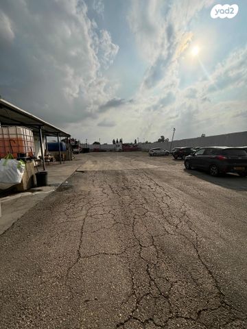 מגרשים, עמל, ראש העין