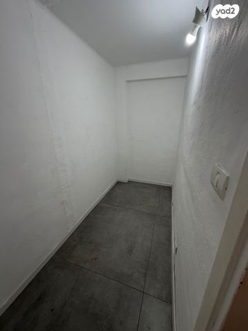 חנויות/ שטח מסחרי, הרצל, פלורנטין, תל אביב יפו