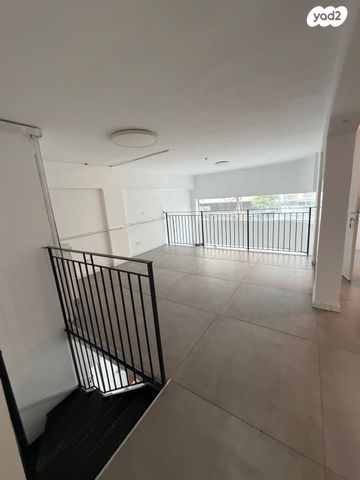 חנויות/ שטח מסחרי, הרצל, פלורנטין, תל אביב יפו