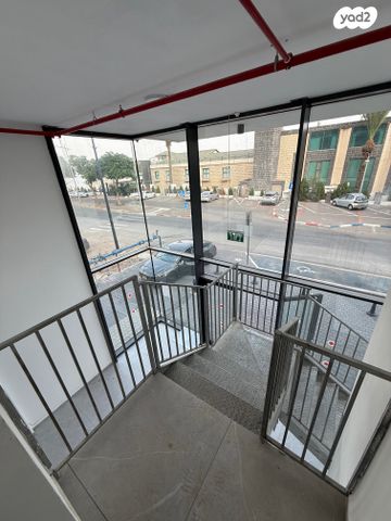 חנויות/ שטח מסחרי, גדוד ברק, העיר העתיקה, טבריה