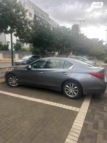 אינפיניטי Q50