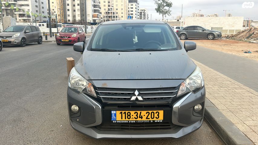 מיצובישי ספייס סטאר