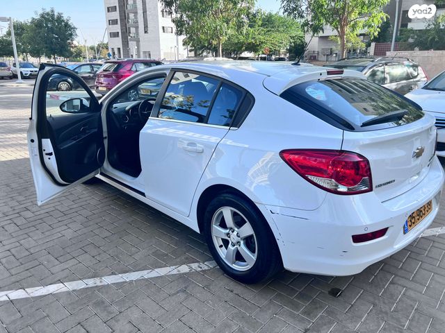 שברולט קרוז