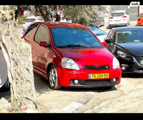מודעת רכב טויוטה יאריס