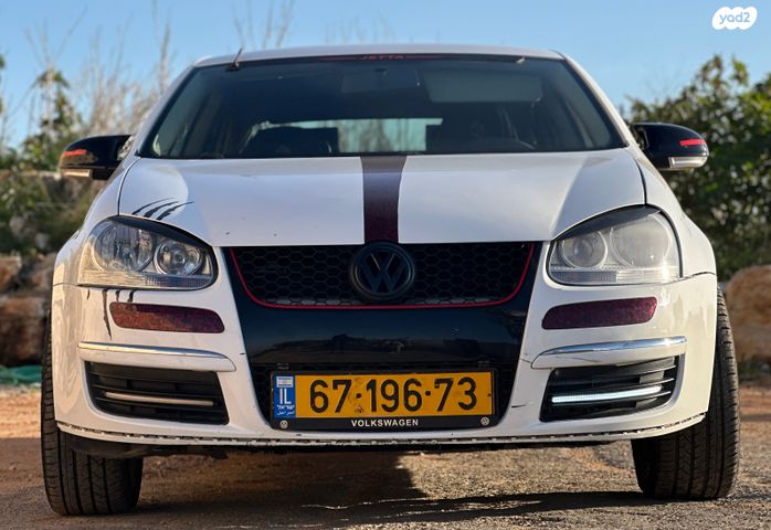 מודעת רכב פולקסווגן ג'טה 