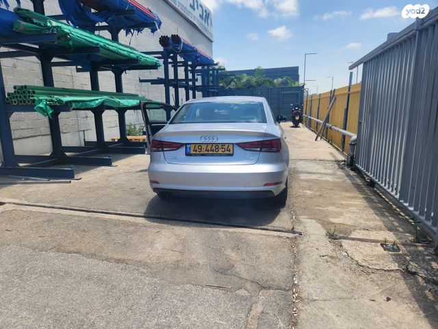 מודעת רכב אאודי A3