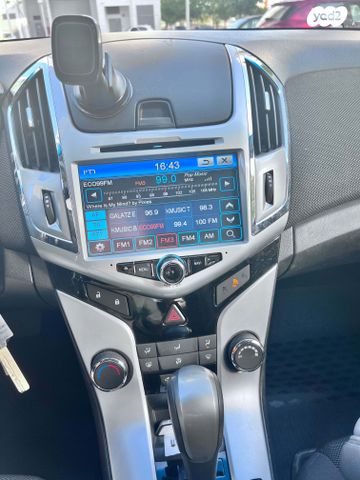 שברולט קרוז