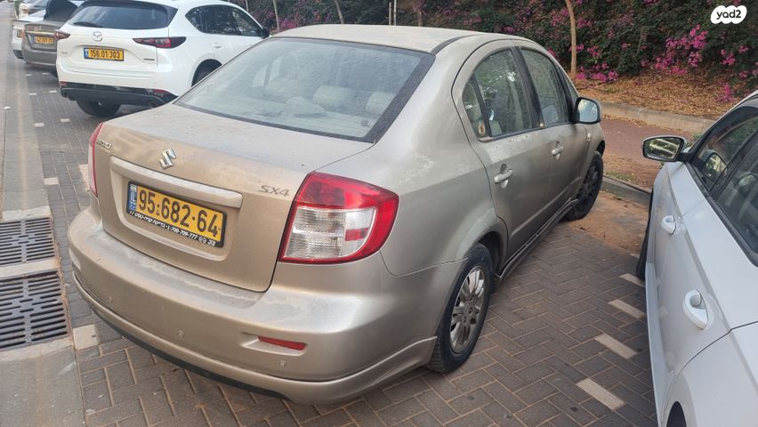 סוזוקי SX4