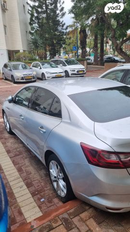 מודעת רכב רנו מגאן