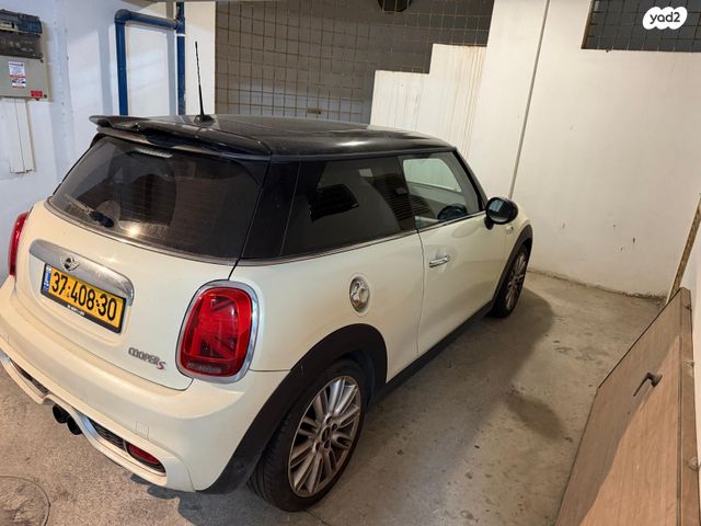 מודעת רכב מיני קופר