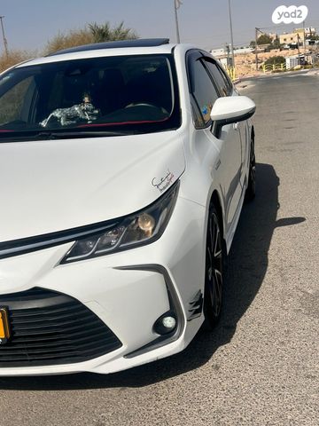 מודעת רכב טויוטה קורולה