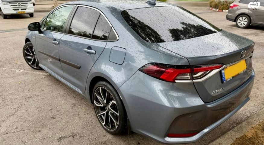 טויוטה קורולה