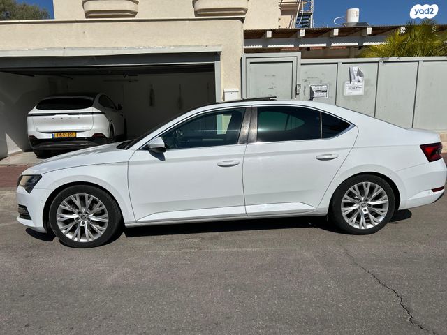 מודעת רכב סקודה סופרב