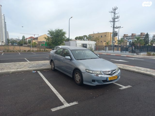 מודעת רכב הונדה אקורד