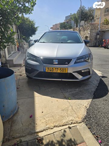 מודעת רכב סיאט לאון