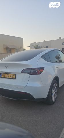 מודעת רכב טסלה מודל Y