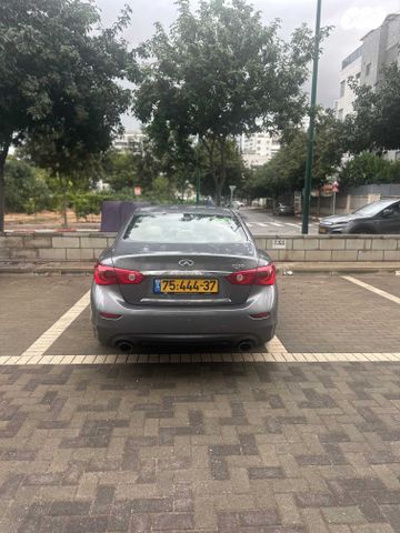 אינפיניטי Q50